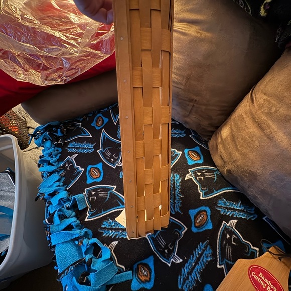 Longaberger Woven Basket With Book, cutting board and small knife - Picture 6 of 14